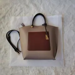 マーキュリーデュオ MERCURYDUO チャーム付き ラージトートバッグ