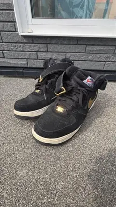 ナイキ　エアフォース1 ブラック/ゴールド 27.5㎝　ハイカット　スニーカー