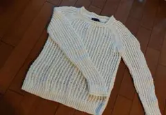 GAPキッズ　アイボリー　ニット　130センチ