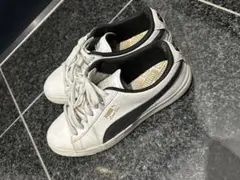 PUMA Court Star ホワイト ブラック スニーカーのサムネイル