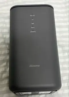 NTTドコモ　ホームルーター　home5g HR02