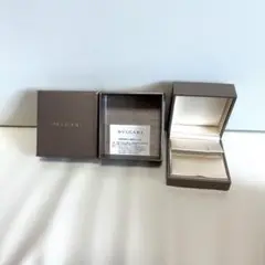 【うち箱が少しめくれてるので安く！】ピアスBVLGARI ジュエリーケース