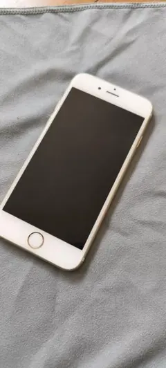 Apple iPhone 6s ゴールド 本体