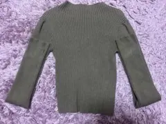 カーキ リブニット 長袖