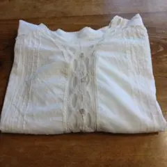 生成り色 レース装飾 フレンチスリーブ