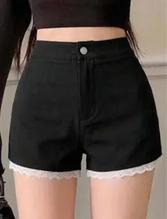 SHEIN ショートパンツ フリル ブラック ガーリーのサムネイル