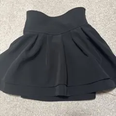 ミシェルマカロン 美脚スカート ブラック XSサイズ インナーパンツ付き