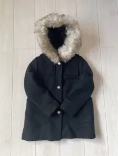 黒いファー付きコート 128cm