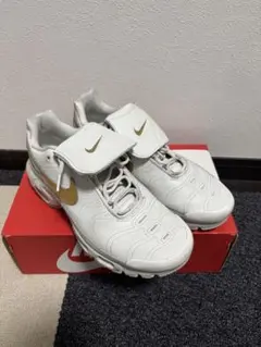 2026年最新】nike ティエンポ 27．5の人気アイテム - メルカリ