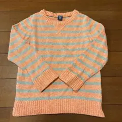 オレンジとグレーのストライプVネックセーター