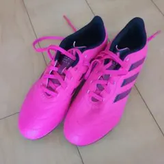 adidas サッカーシューズ ピンク 22.5cm
