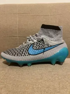 激レアNike Mercurial サッカーシューズ ハイカットacc 激レアNike Mercurial サッカーシューズ ハイカットacc NIKE公式
