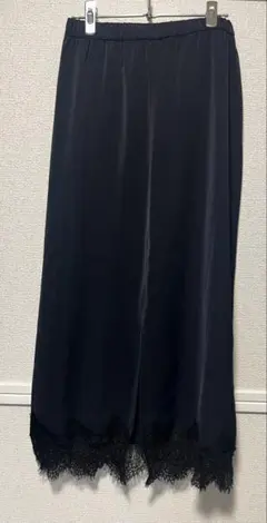 レースサテンスカート　ネイビー