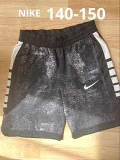 Nike ハーフパンツ