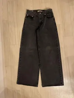 8G144 Levi