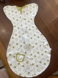 ベビースリーパー 星柄 Ｍ〜Ｌ　スワドル