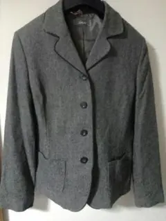 スーツ　グレ-ツイ-ド調 ジャケットとスカート