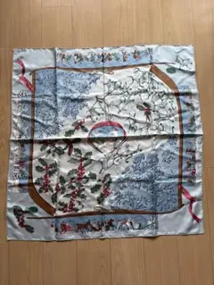 美品 エルメス カレ90 スカーフ シルク 去年の雪 水色 ブルー