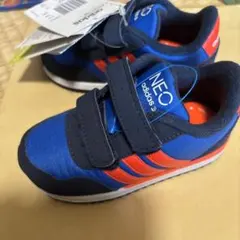 adidas NEO スニーカー 青/赤　13cmのサムネイル