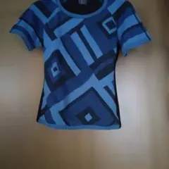 ヒロココシノtrunk　青系幾何学模様 半袖ニットTシャツ