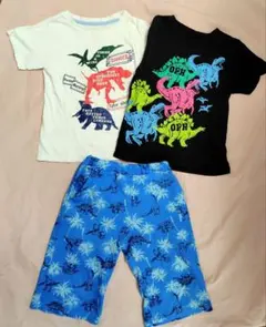 キッズ 恐竜柄 Tシャツ 130 2枚ハーフパンツ140 1枚 3点まとめ売りのサムネイル