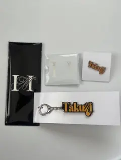 尾崎匠海 INI POPUP 7000円トレカ ネームピンバッジ - メルカリ