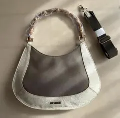 Guy Laroche ギラロッシュ バンブー 2WAY ショルダーのサムネイル