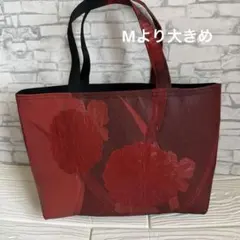 帯リメイク　赤&黒　菊　トートバッグのサムネイル