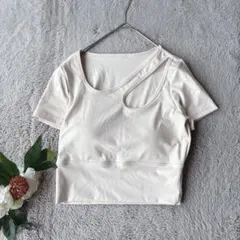 美品(S)ヨガウェア上/半袖/Tシャツ/ストレッチ/クロップド/ショート