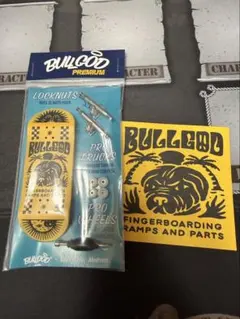 Item thumbnail for item a64213ed-b230-4db2-8f38-2be887f39753