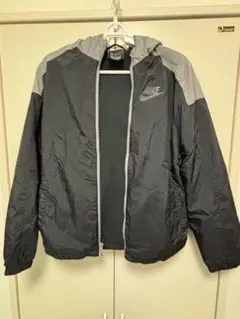 Nike 子供サイズ　L ナイロンジャケット・パンツセット