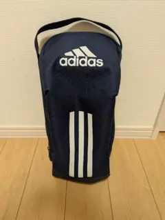 アディダス　シューズケース　Mサイズ