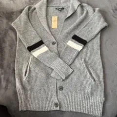 新品未使用タグ付きAMERICAN EAGLE グレー カーディガン