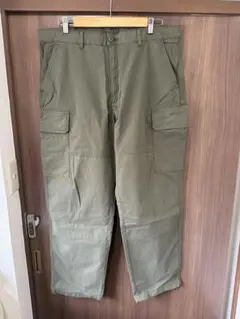 UNIQLO XL カーゴパンツ オリーブグリーン