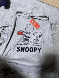 SNOOPY パーカー　フリーサイズ