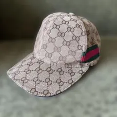 Item thumbnail for item e32fffb6-ece0-4aba-a57d-ecf68340a1a9