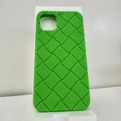 即購入可能】BOTTEGA VENETA 緑色 iPhone13proケース - メルカリ