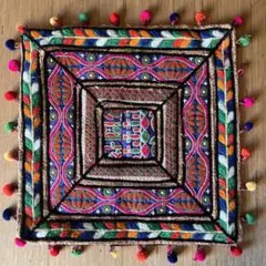 unico クッションカバー　インド刺繍　45×45