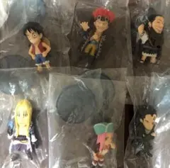 ワンピース・ちびフィギュア　　　　　　　【６個まとめ売り】