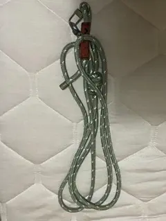 ナイロン製 緑色 ショルダーストラップ カラビナ付き
