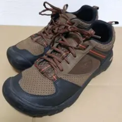 keen スニーカー