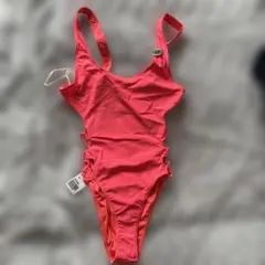【未使用タグ付き】定価¥2,990 ネオンピンク　ワンピース水着のサムネイル