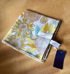 INTERMODE LIBERTY ART FABRICS 新品タグ付きハンカチ