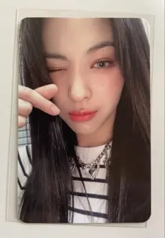 ITZY リュジン 対面 当選者限定 トレカ makestar ITZY リュジン 対面 トレカ makestar GOLD - メルカリ