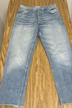 ZARA WOMAN デニムパンツ ライトブルーのサムネイル