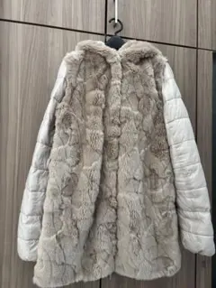 マレーラ、ファーロングコート