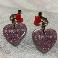 PINK-latte ハート型 グリッター イヤリングです☺のサムネイル