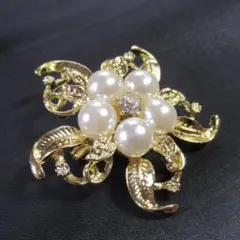 パール ブローチ コサージュ フォーマル お出かけ エレガント オシャレ 匿配