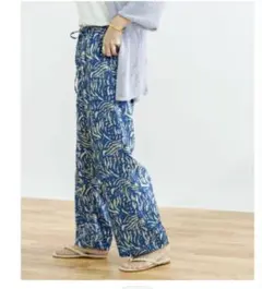 【美品】URBAN RESEARCH アーバンリサーチ　プリントパンツ