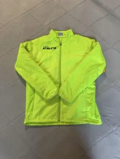 ATHLETA 蛍光イエロー 中綿 ジャケット 160 キッズ　ジュニア ピステ